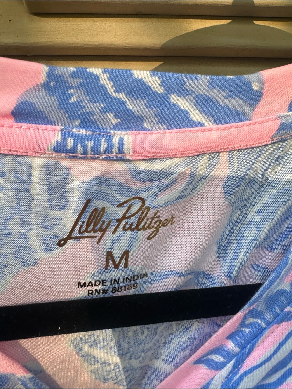 Lilly Pulitzer Blue and Pink Printed Top Size M - Picture 2 of 3